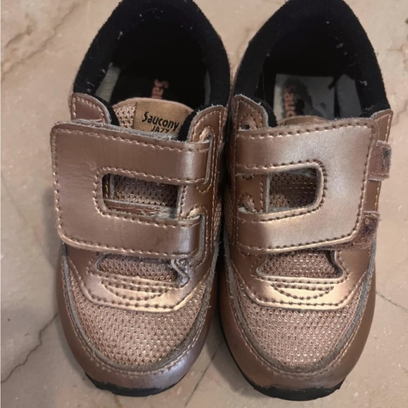 Saucony Other - Saucony sneakers kids